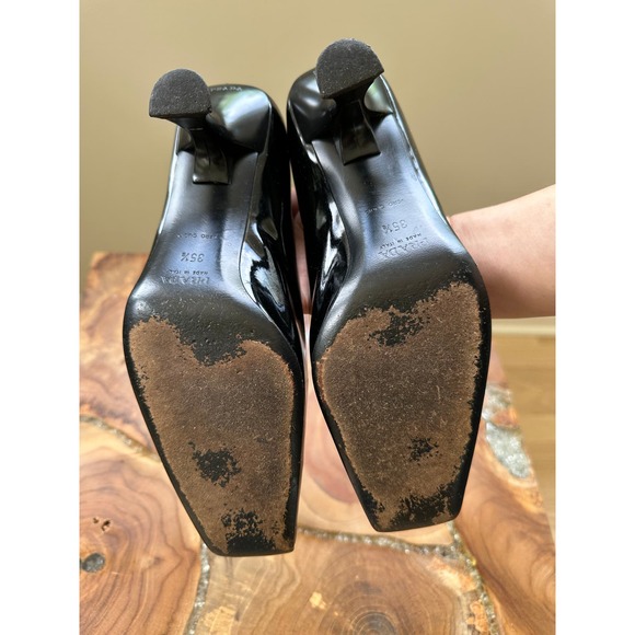 GUC PRADA black leather 90's square toe high heel pumps size 35.5 - Picture 3 of 5